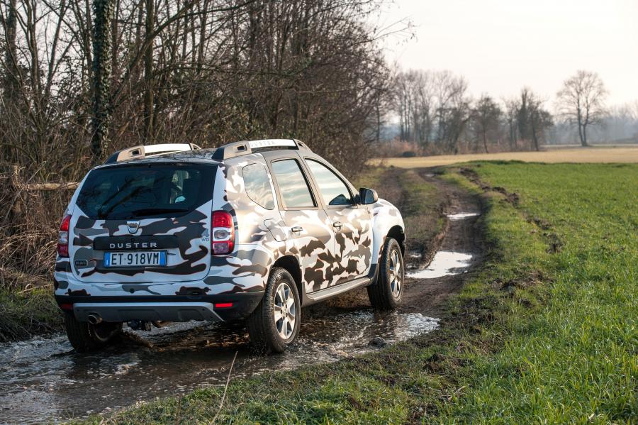  Dacia Duster Brave 2014 года  (IT) (фото 11 из 42)